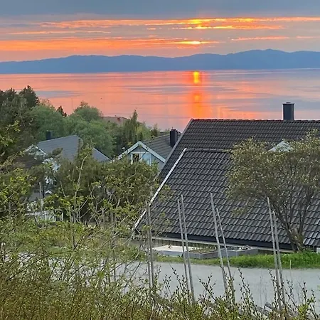 Nyaraló Lite Hus I Hagen *