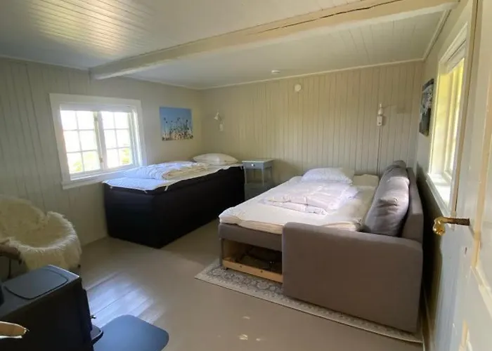 Feriehus Lite Hus I Hagen *